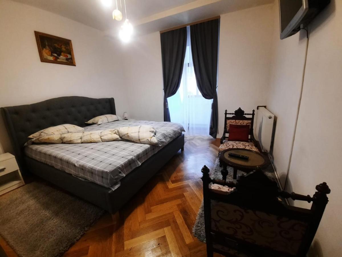 Republicii Apartment براشوف المظهر الخارجي الصورة